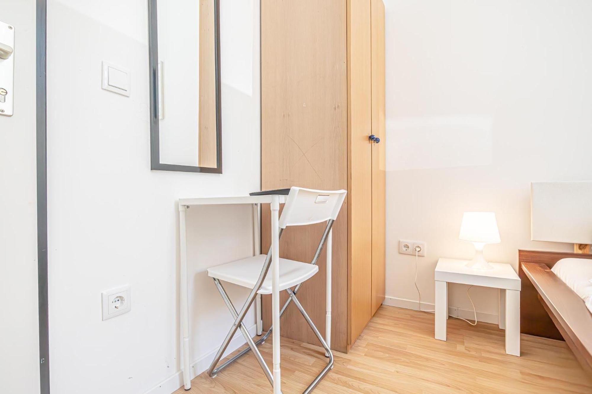 Loevly Shared 6Br With Garden Near Danube & Millenium City Wenen Buitenkant foto
