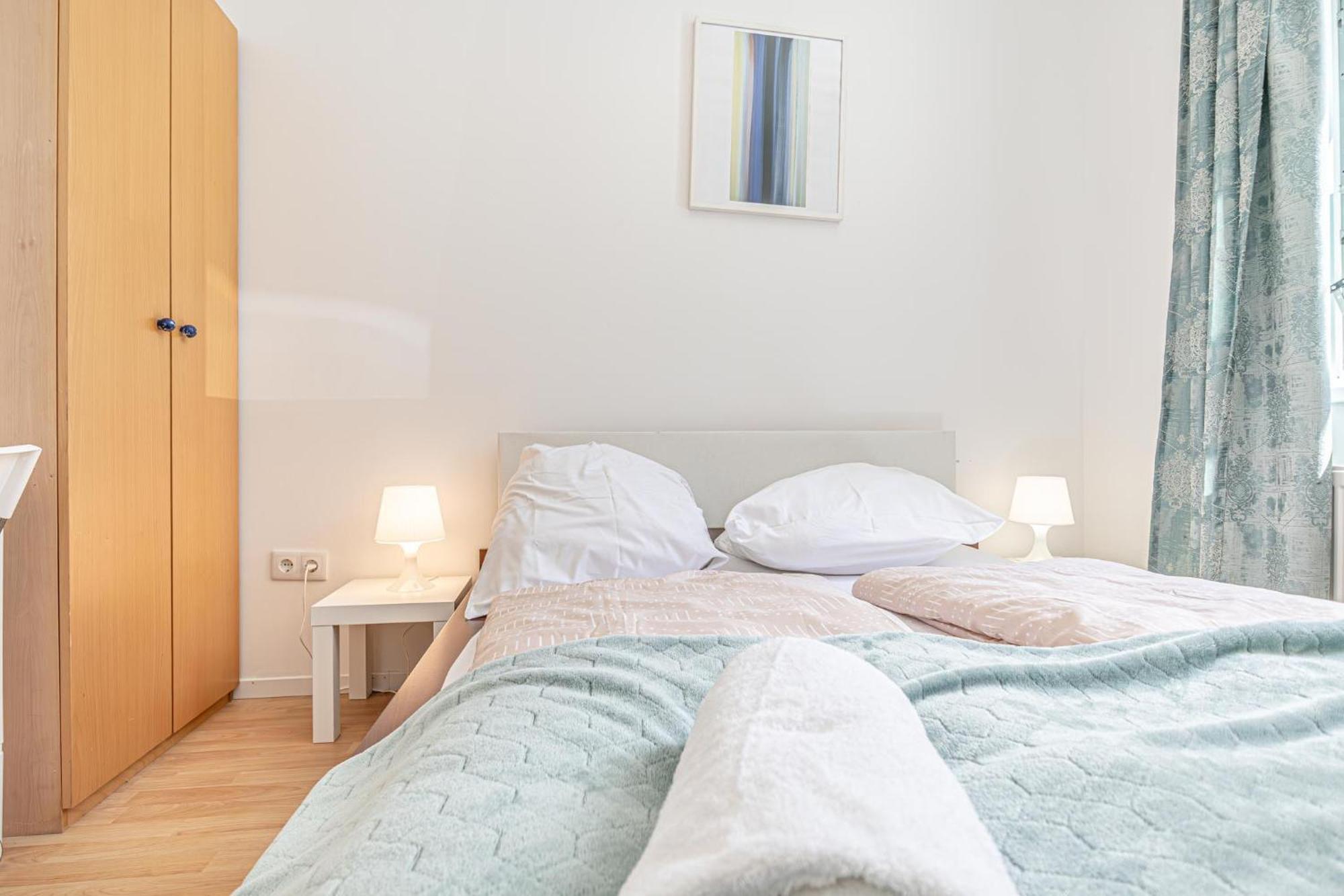 Loevly Shared 6Br With Garden Near Danube & Millenium City Wenen Buitenkant foto