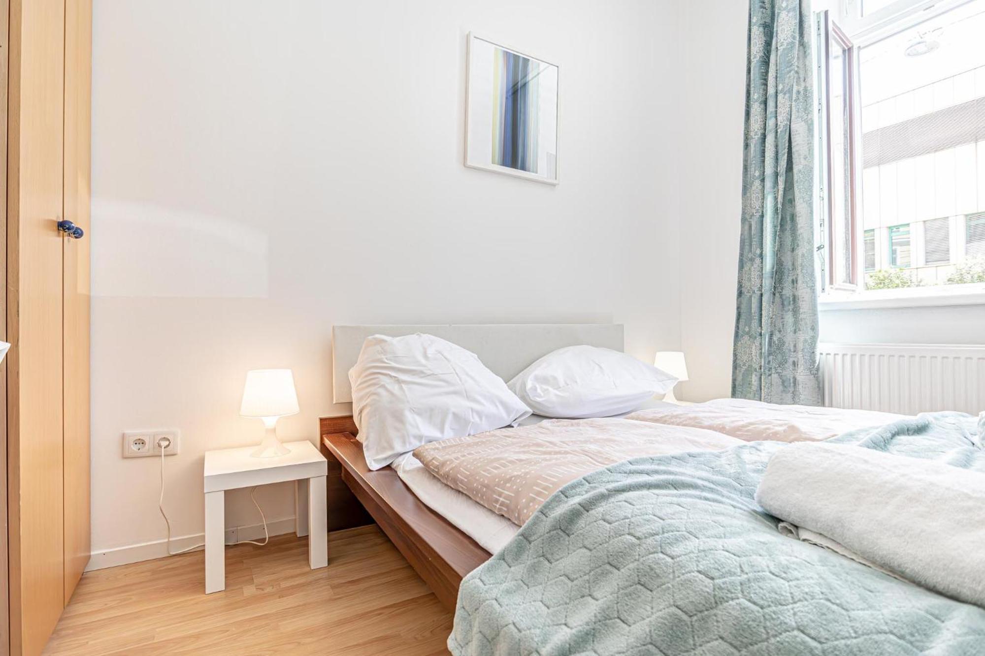 Loevly Shared 6Br With Garden Near Danube & Millenium City Wenen Buitenkant foto