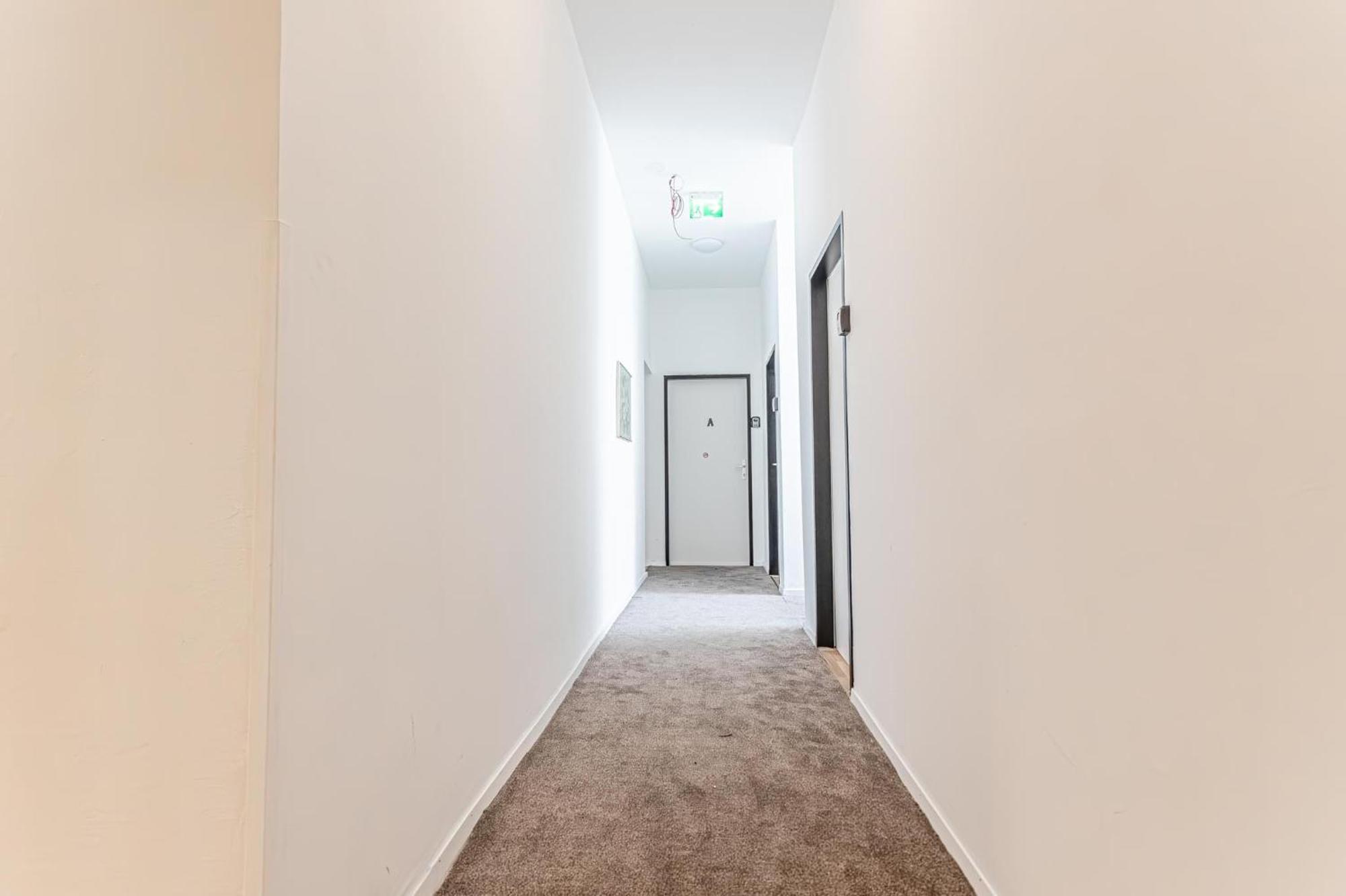 Loevly Shared 6Br With Garden Near Danube & Millenium City Wenen Buitenkant foto