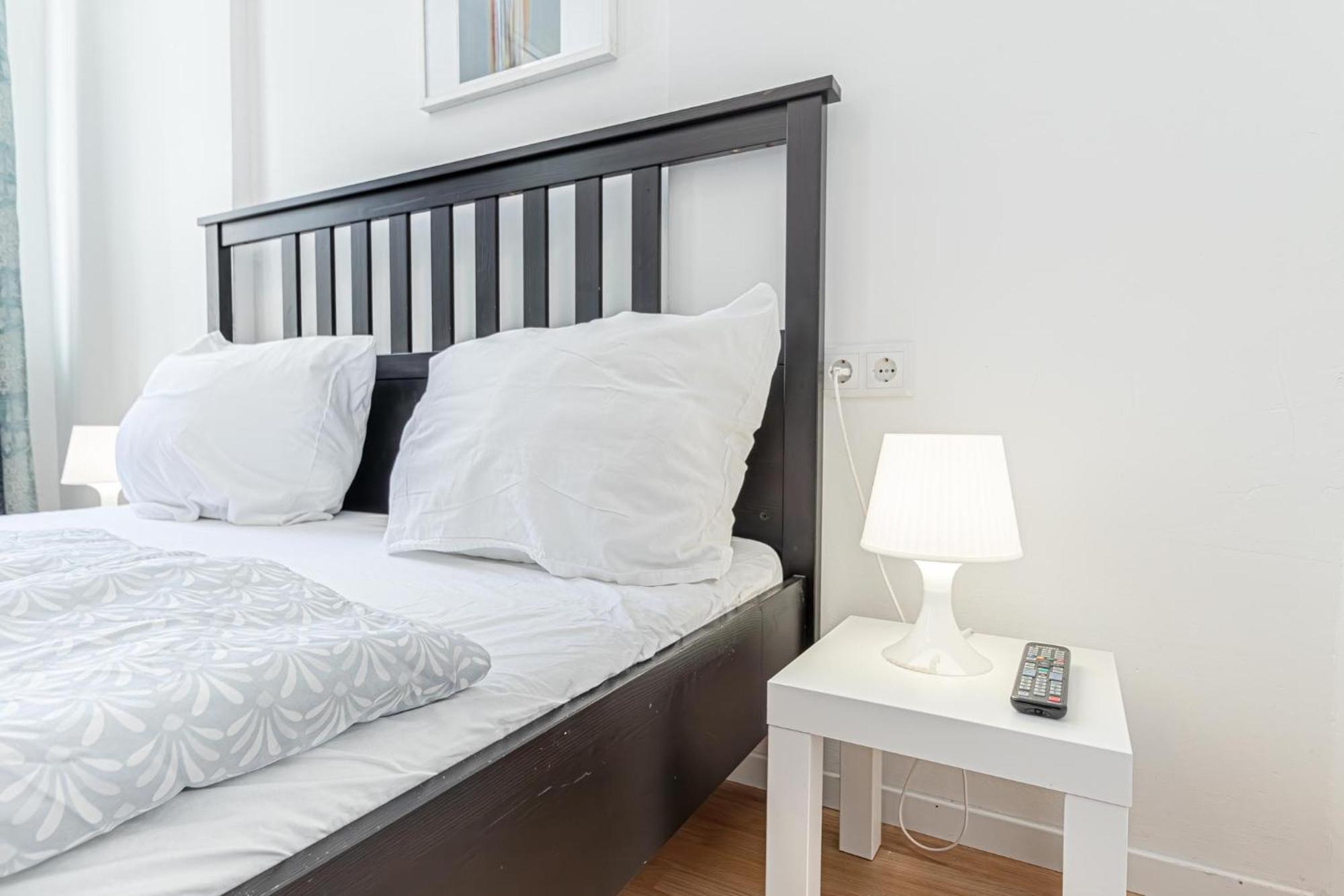 Loevly Shared 6Br With Garden Near Danube & Millenium City Wenen Buitenkant foto
